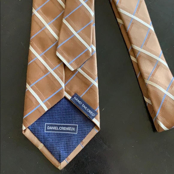 Daniel Cremieux silk tie - Picture 2 of 2